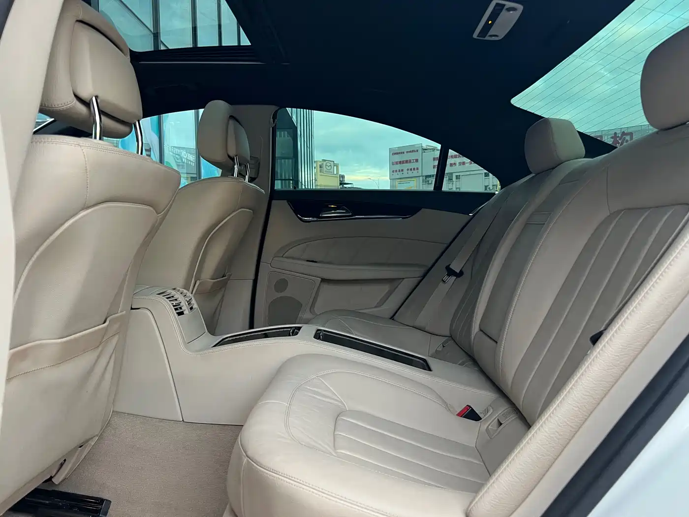 Mercedes-Benz CLS 2017 CLS 260 Elegance фото 13