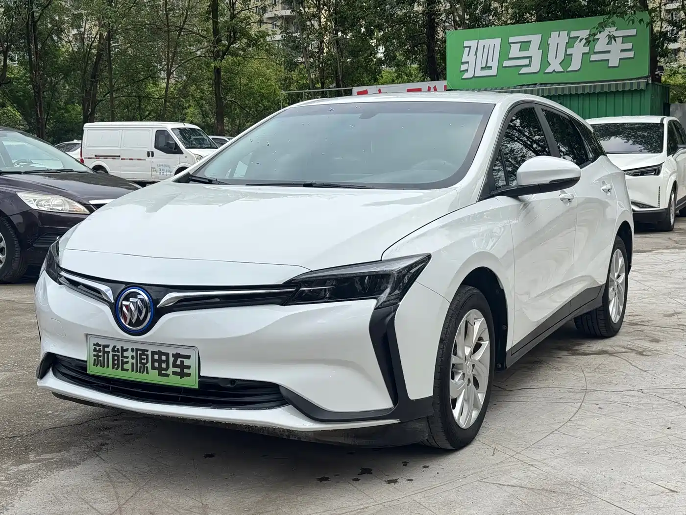 Фото 1 - Buick Velite 6