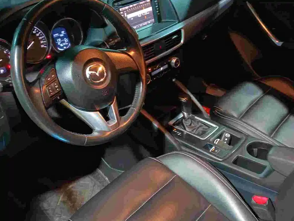 Фото 4 - Mazda CX-5