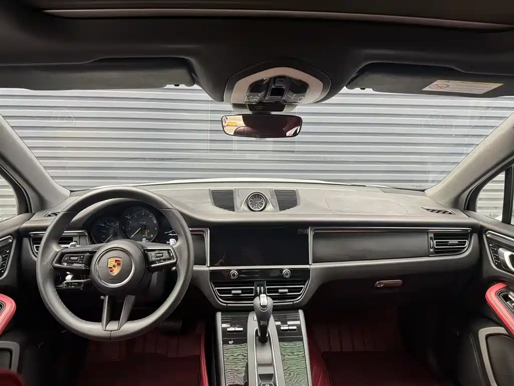 Porsche Macan 2023 Macan 2.0T фото 20