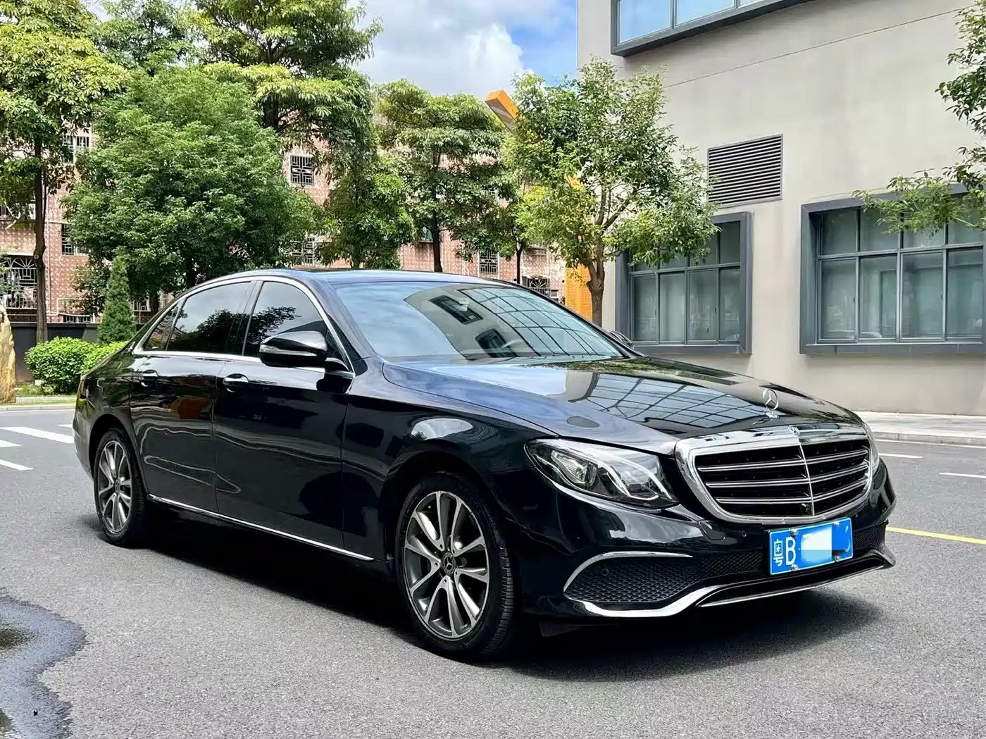 Mercedes-Benz E-Class 2019 Facelift E 300 L Fashion фото 3