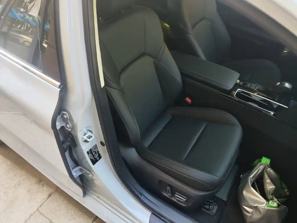 Toyota Camry 2026 2026 Model 2.0GVP Luxury Edition