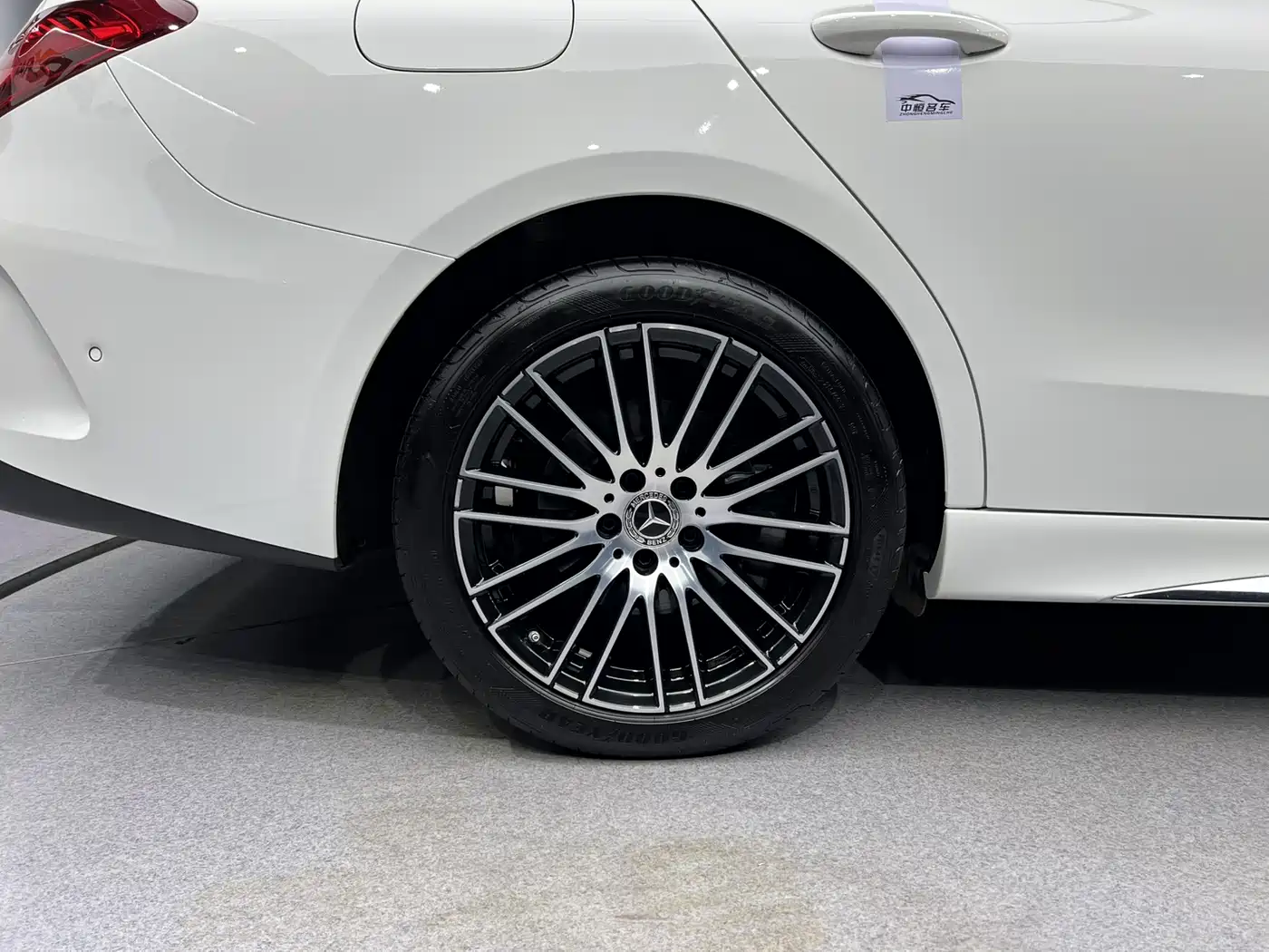 Mercedes-Benz C-Class 2024 Facelift C 200 L Sport фото 16