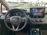Photo 10 - Toyota Corolla