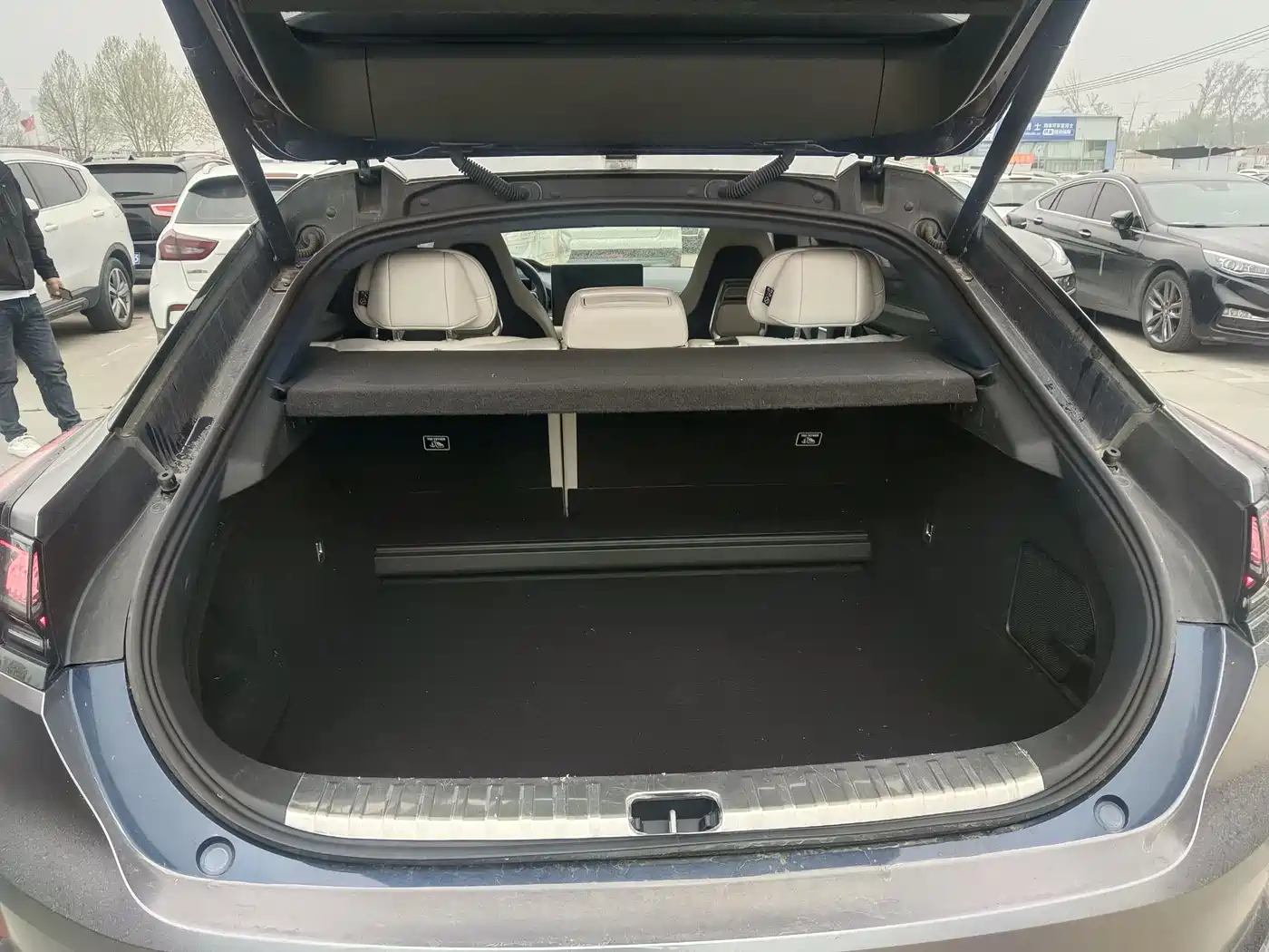 ZEEKR EXTREME KRYPTON 001