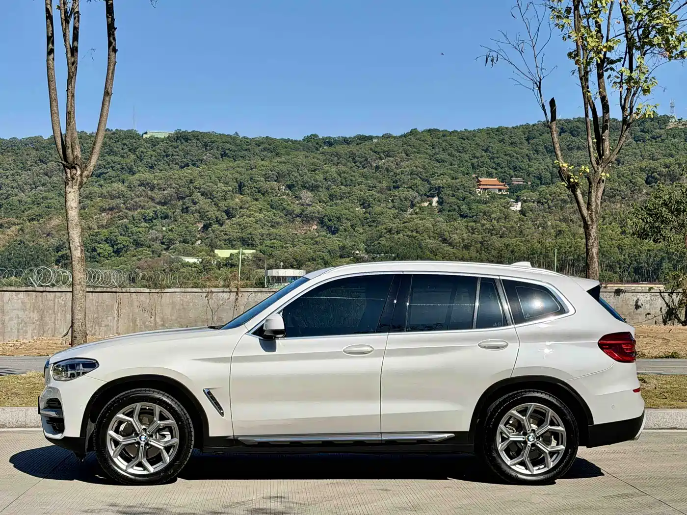 BMW X3 2020 xDrive28i Luxury Package фото 3