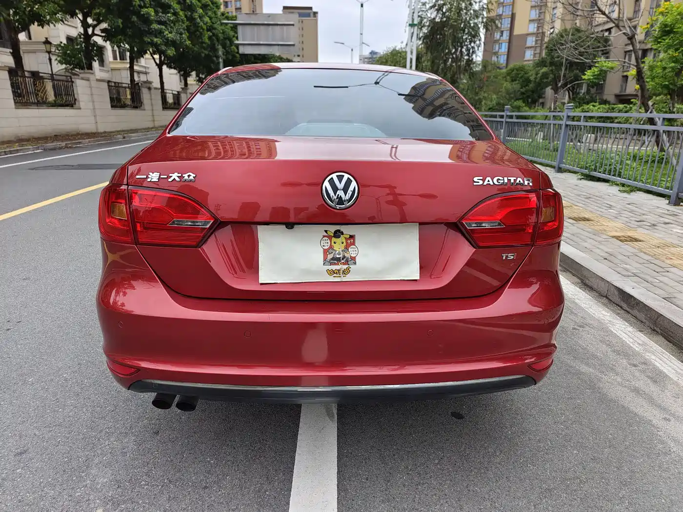 Volkswagen Sagitar 2012 1.4TSI Automatic Luxury фото 6