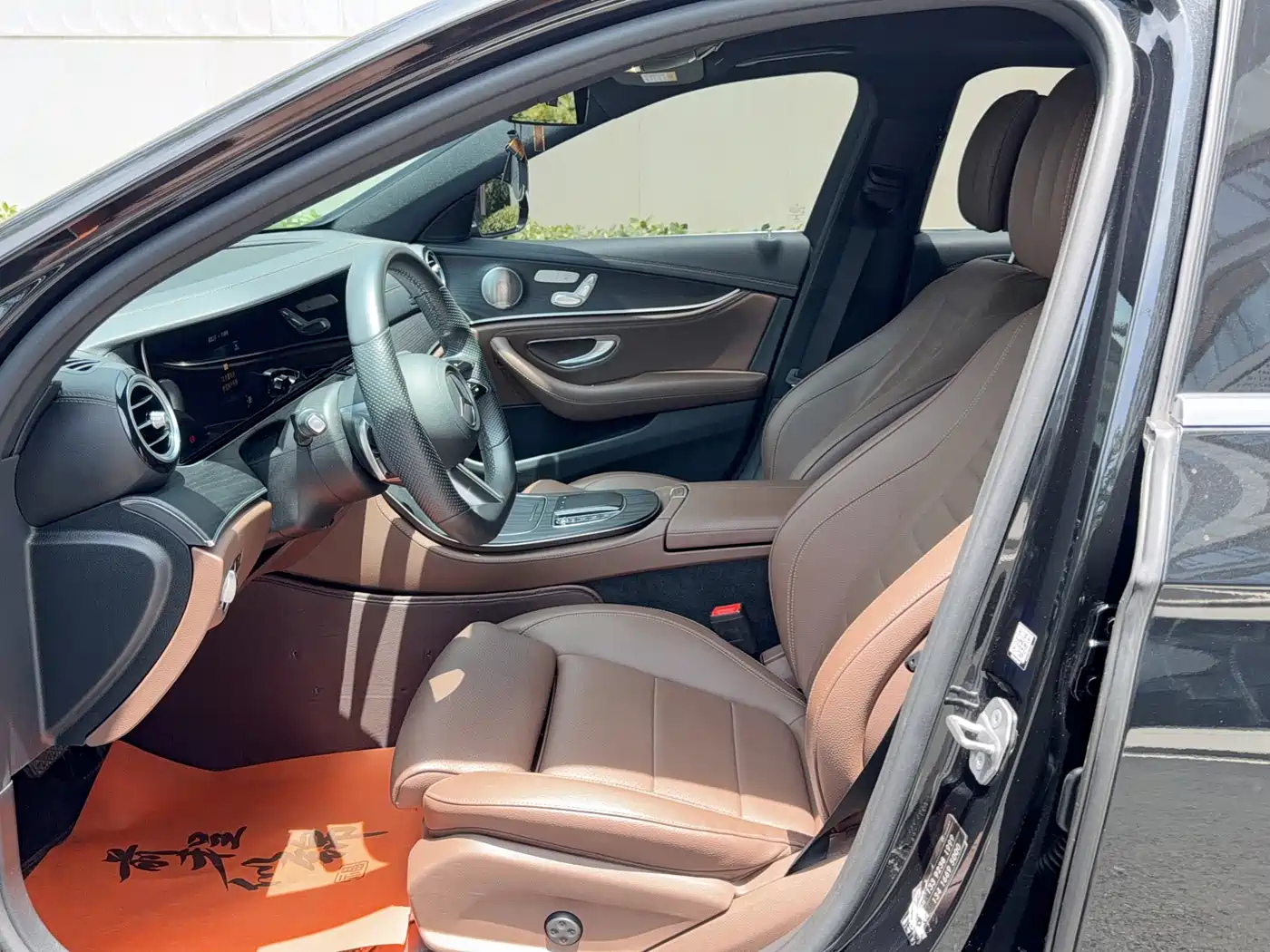 Mercedes-Benz E-Class 2022 Second Facelift E 300 L Luxury фото 7