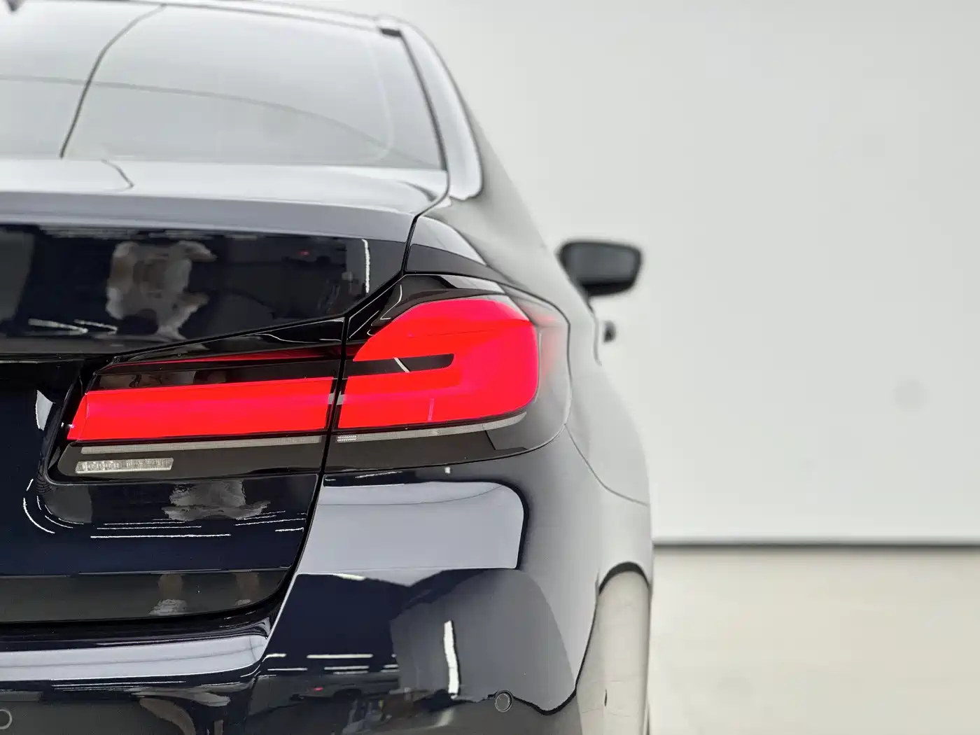 BMW 5 Series (Import) 2022 Facelift 530i Style Edition M Sport Package фото 15