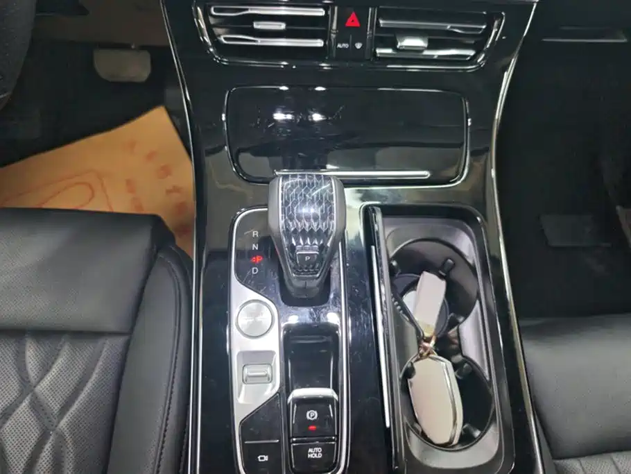 GAC Trumpchi Trumpchi M8 2024 Master Series 400T Ultimate Edition фото 16