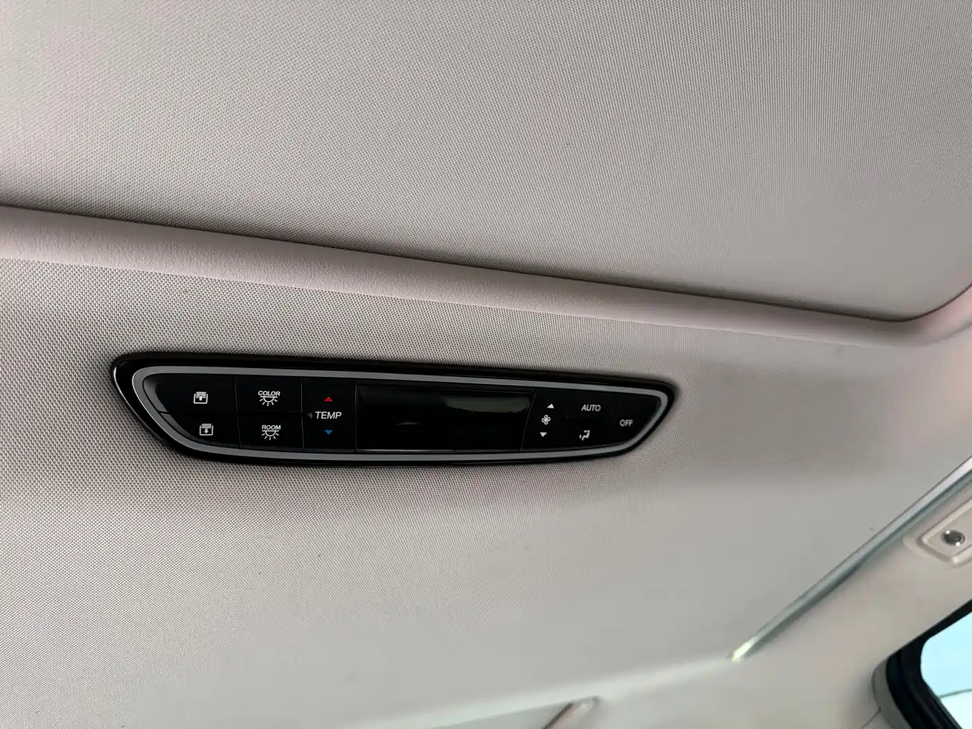 GAC Trumpchi Trumpchi M8 2018 320T Premium Edition фото 34