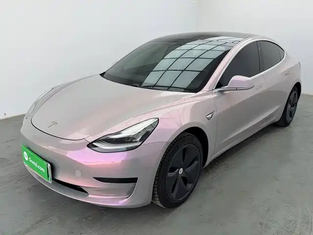 Tesla Model 3 2020