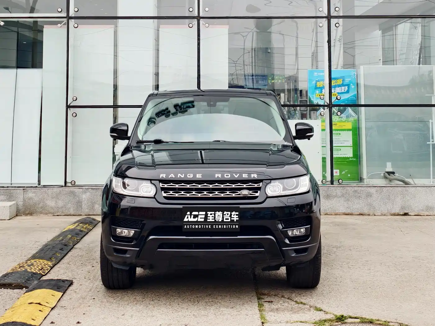 Фото 2 - Land Rover Range Rover Sport