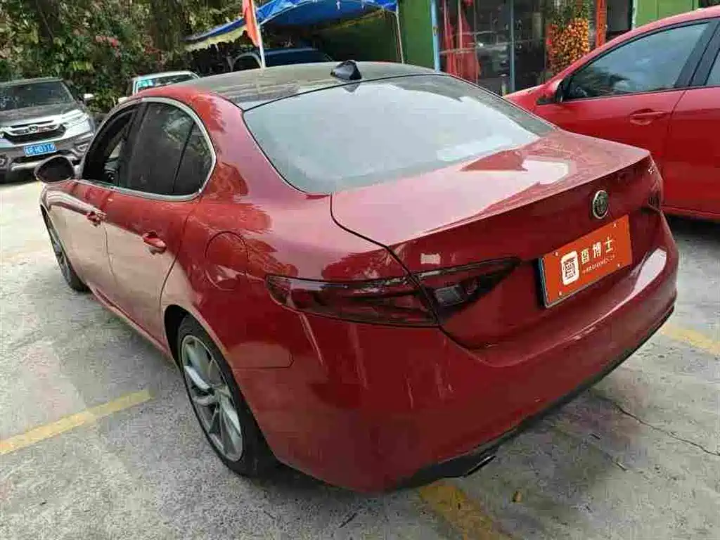 ALFA ROMEO GIULIA