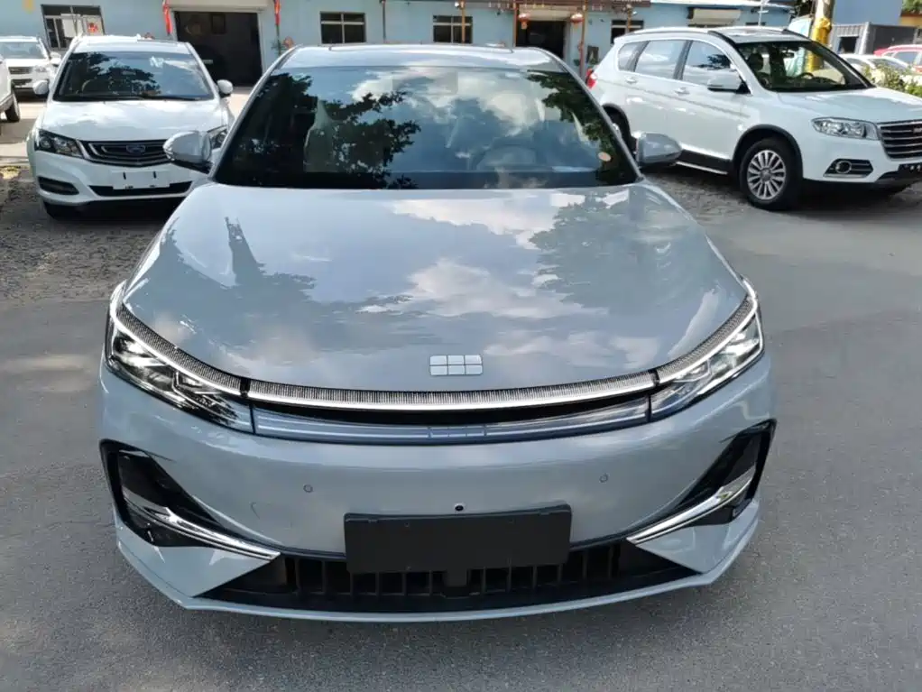 Geely Galaxy Galaxy A7 2026 2025 EM-i