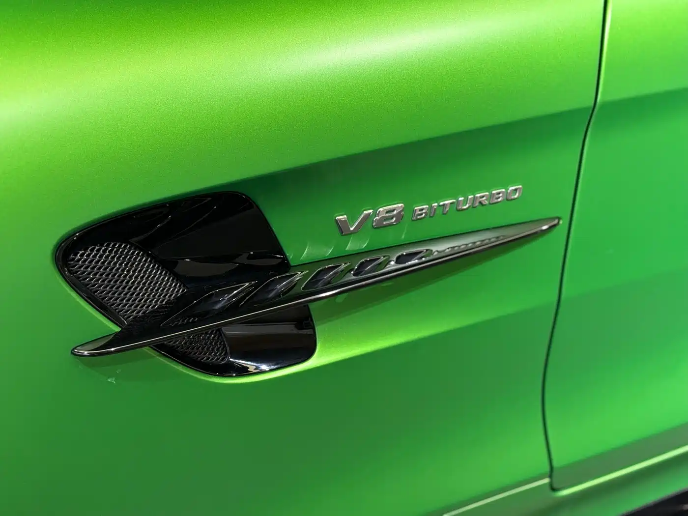 Mercedes-Benz AMG GT 2017 AMG GT R фото 10