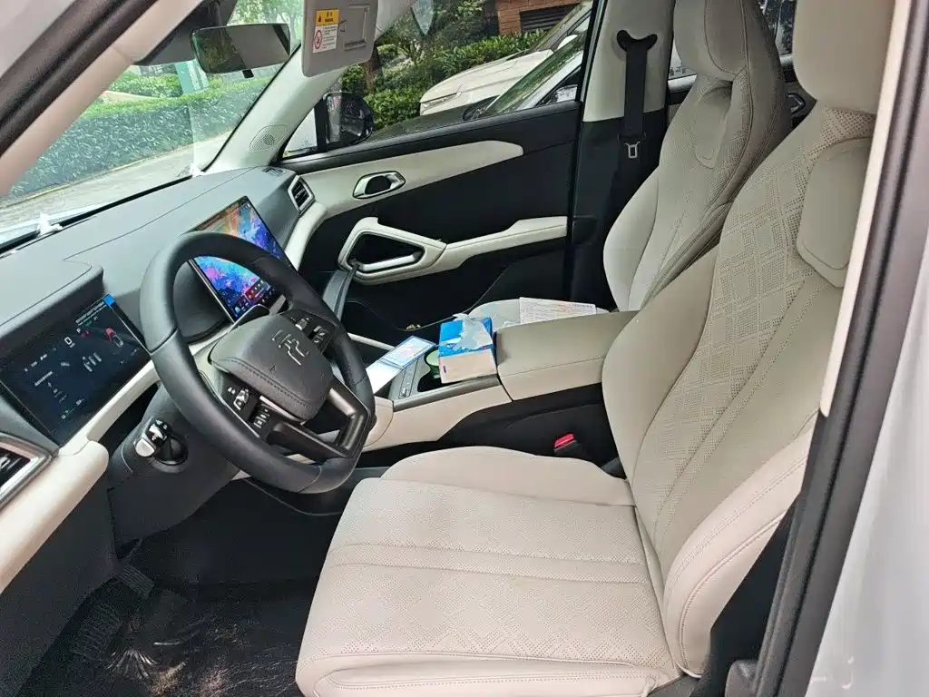 BYD Yuan UP 2026 2025 Smart Drive Edition 401KM Vitality Version