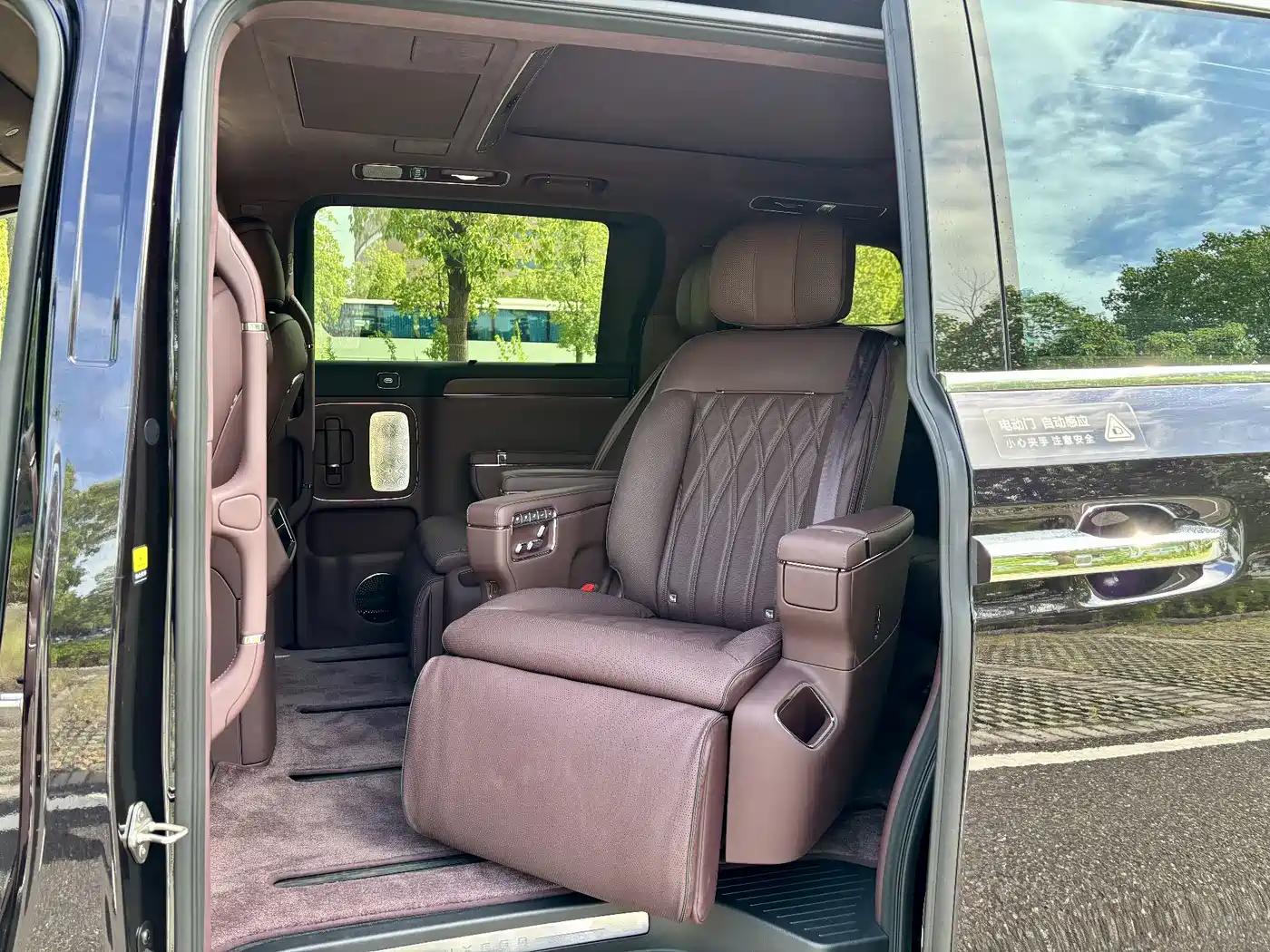 Zhijie Zunjie MPV 2026 2026 Model High-End Edition