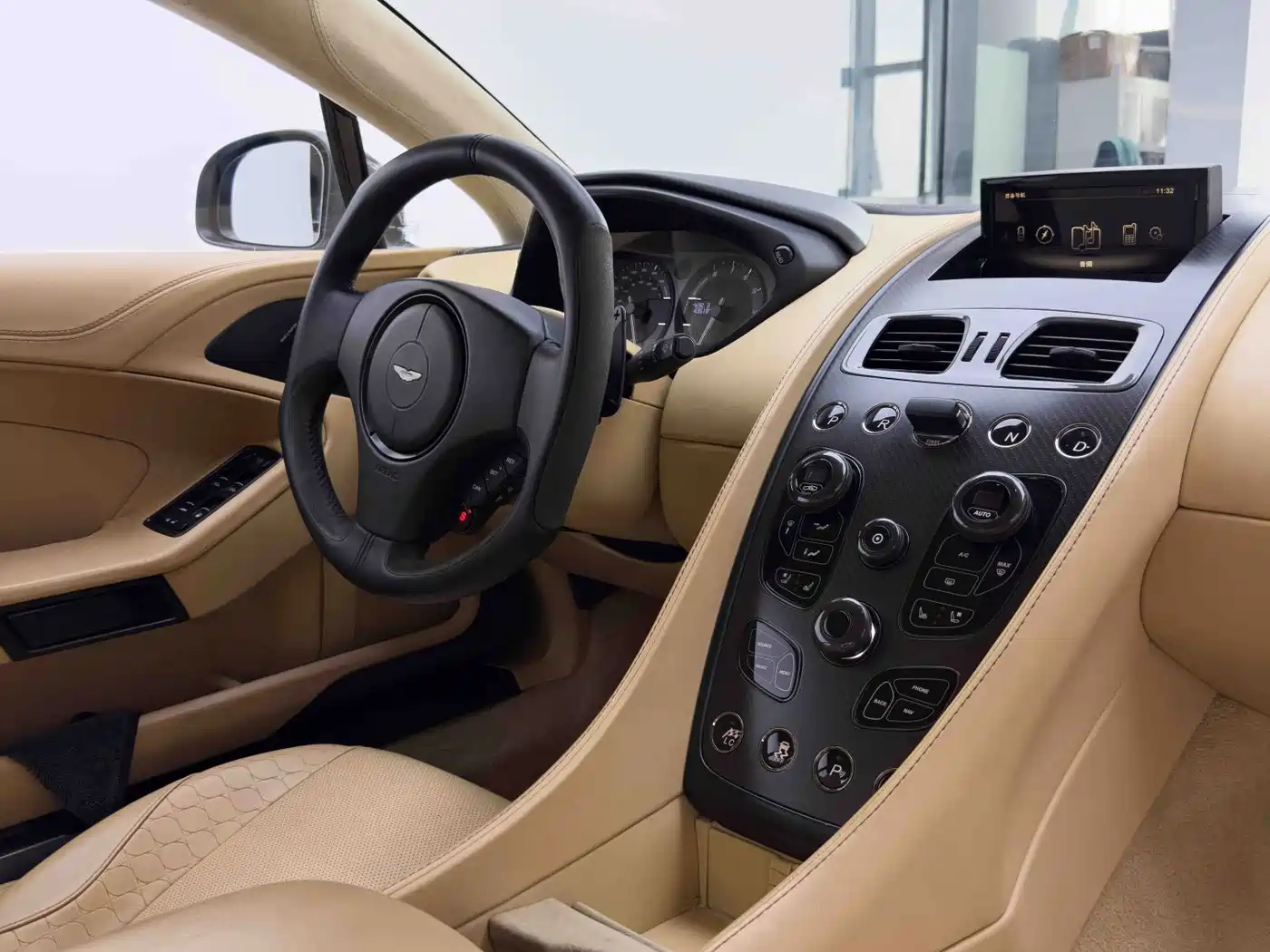Aston Martin Vanquish 2018 2013 6.0L Standard