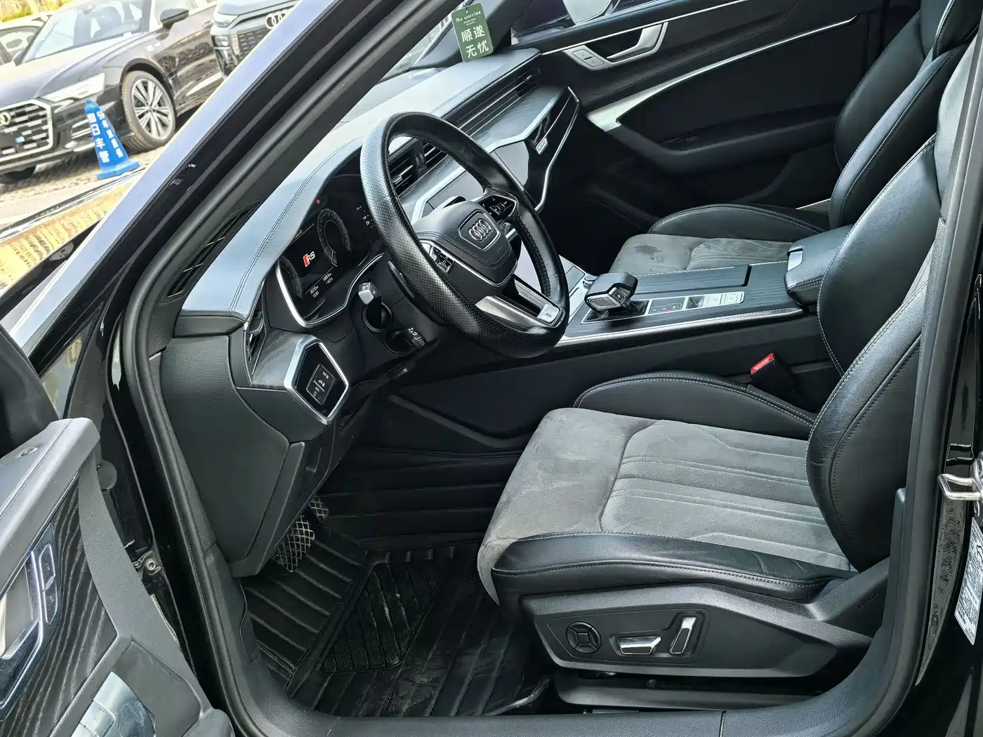 Audi A6L 2024 45 TFSI quattro Premium Dynamic фото 3