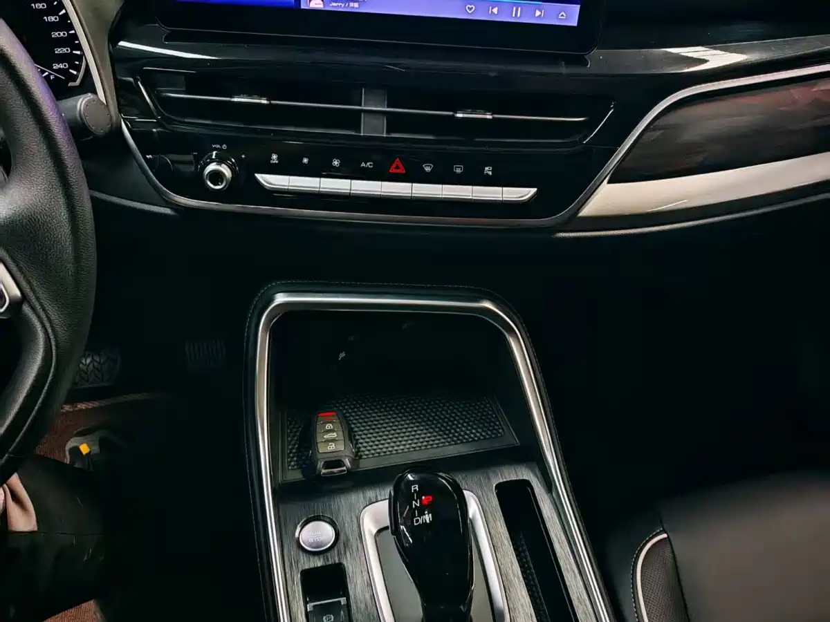 Haval H6 2023 National Trend Edition 1.5T Automatic Urban фото 9