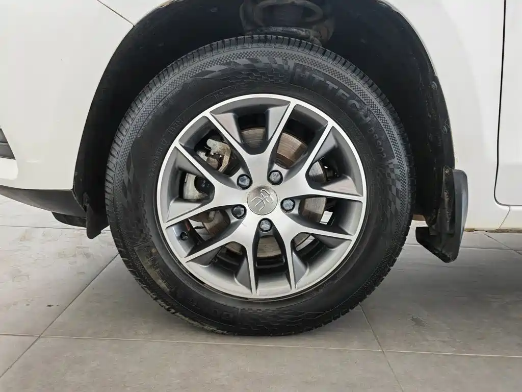 BYD Song 2019 2019 1.5TI Manual Smart Connection Sport