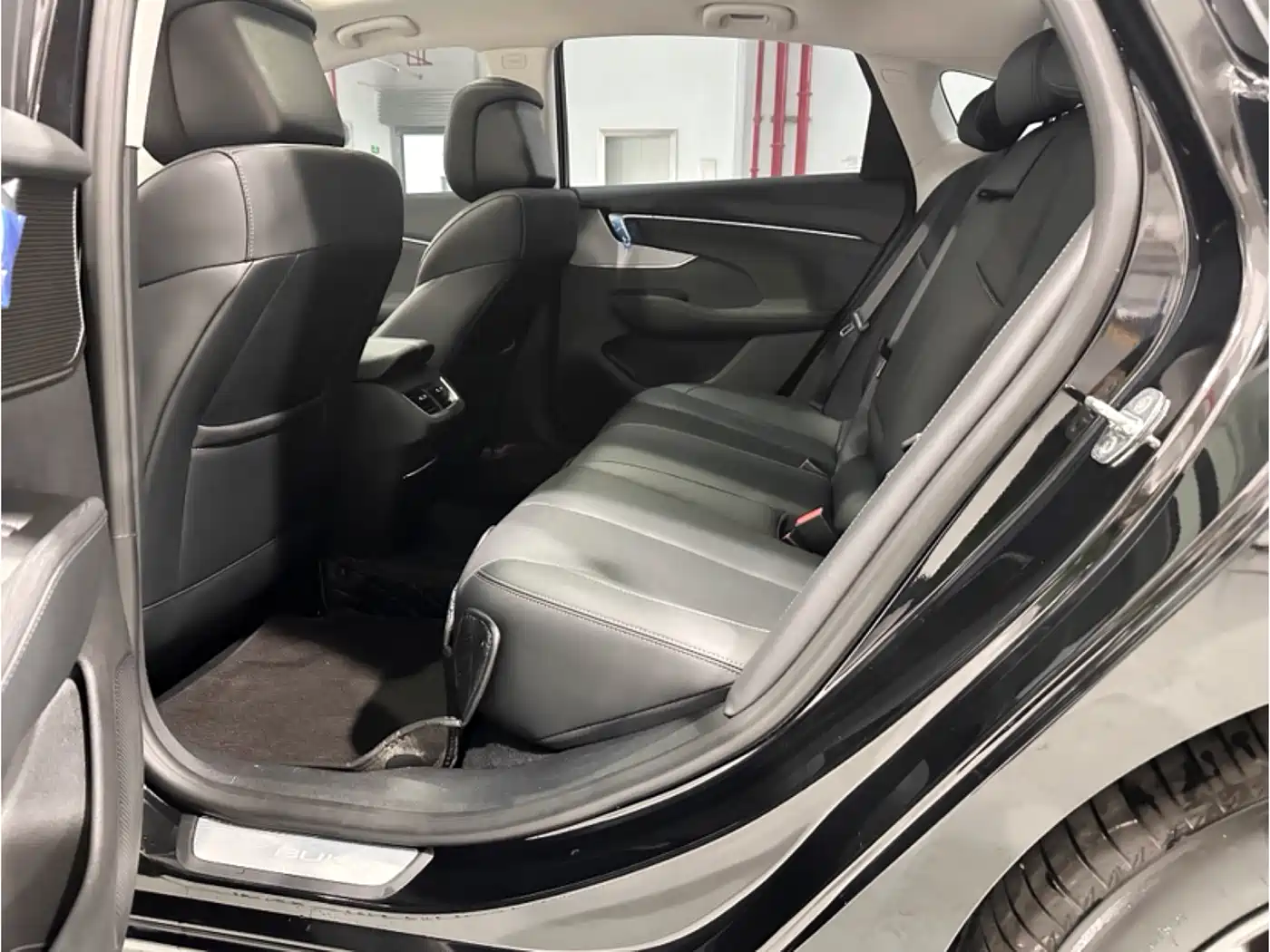 Buick LaCrosse 2025 Model 28T Platinum Edition фото 13