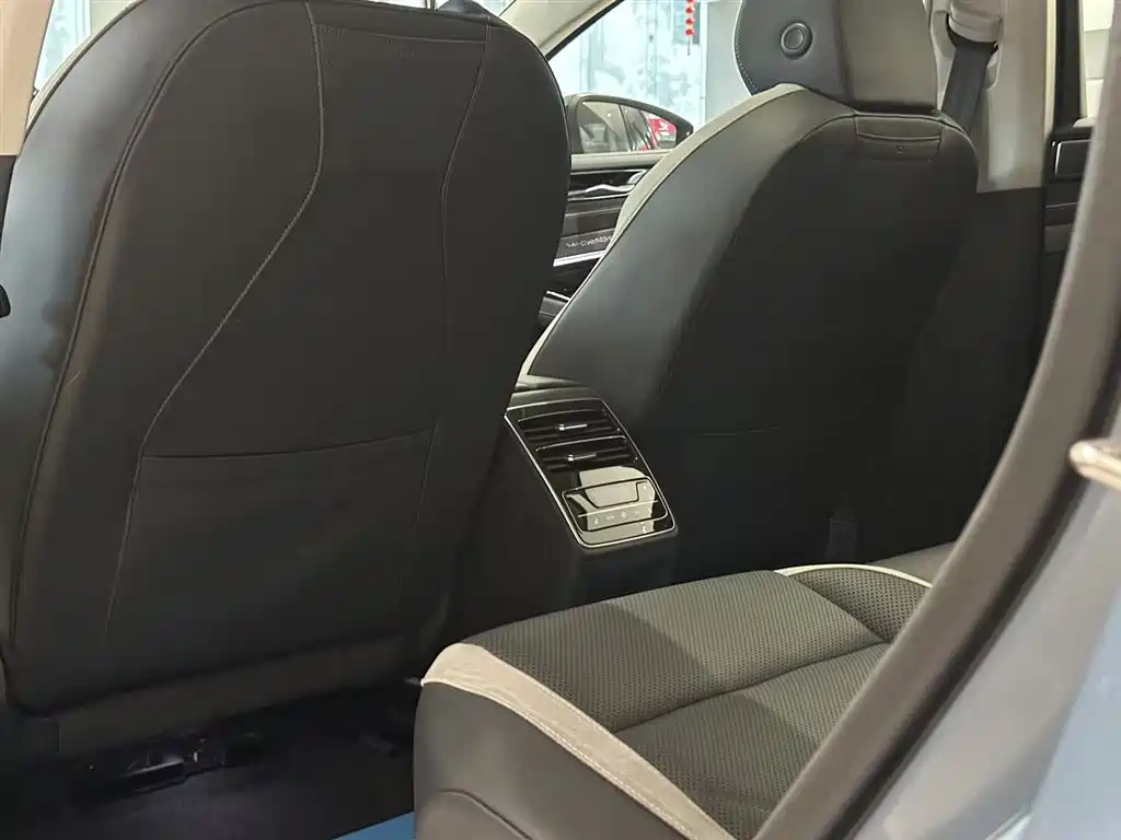 Volkswagen ID.7 VIZZION 2024 PRO фото 9