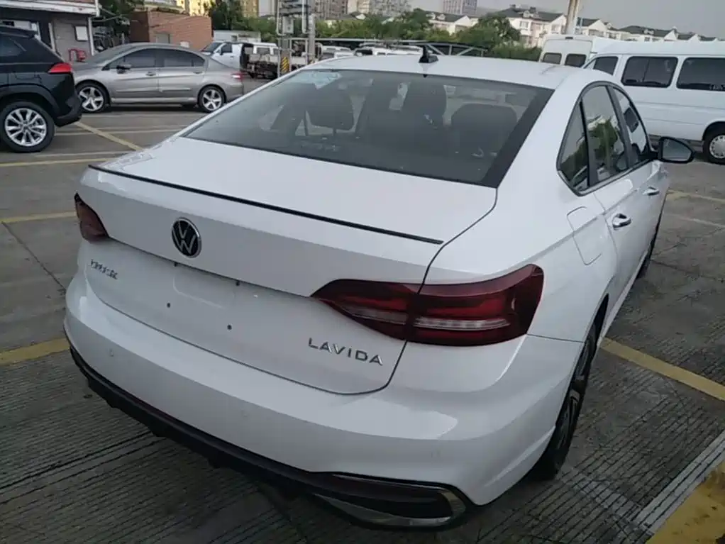 Volkswagen Lavida, миниатюра 7