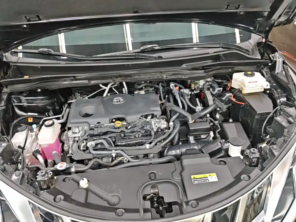 صورة 20 - Toyota Sienna