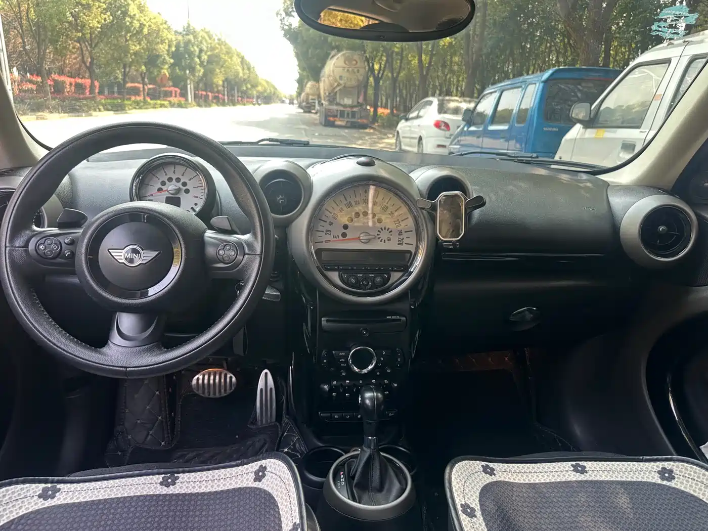 Фото 9 - MINI COUNTRYMAN