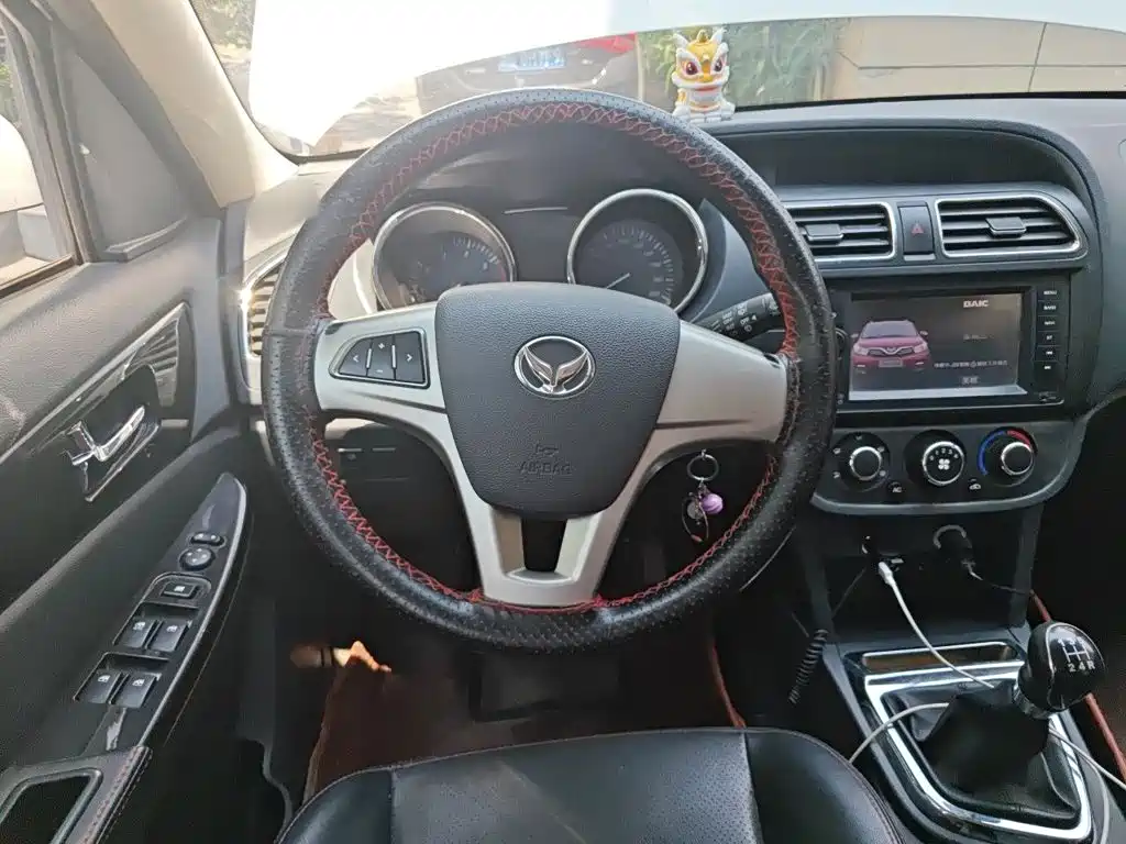 BAIC Huansu S2 2016 2014 1.5L Manual Luxury (China IV)