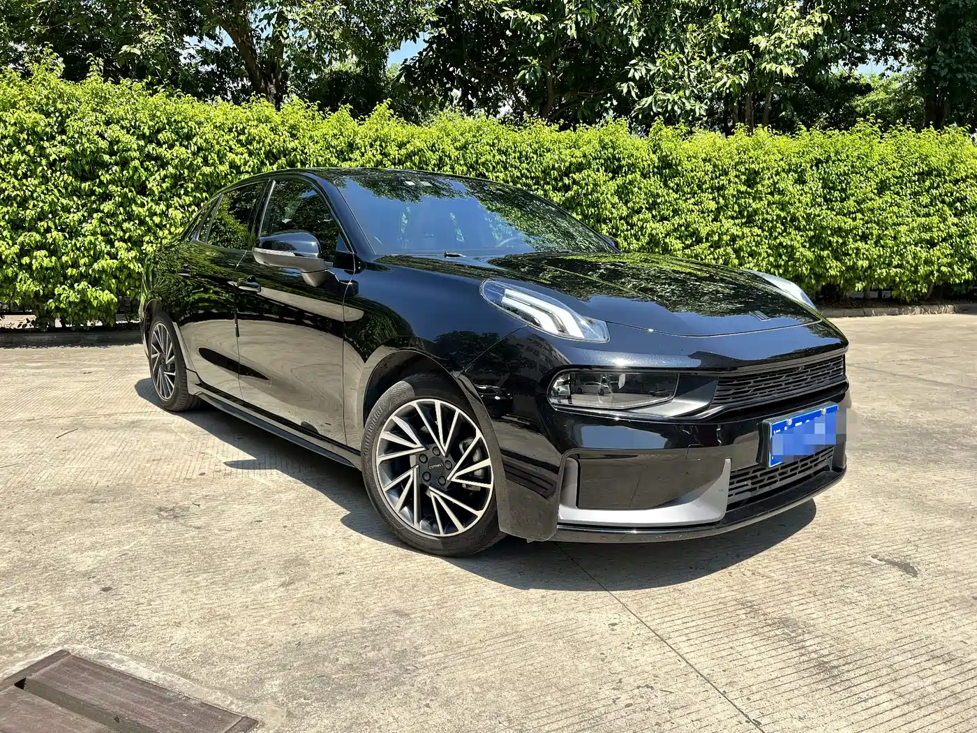 Lynk & Co 03 2021 1.5TD DCT Jin Pro фото 3