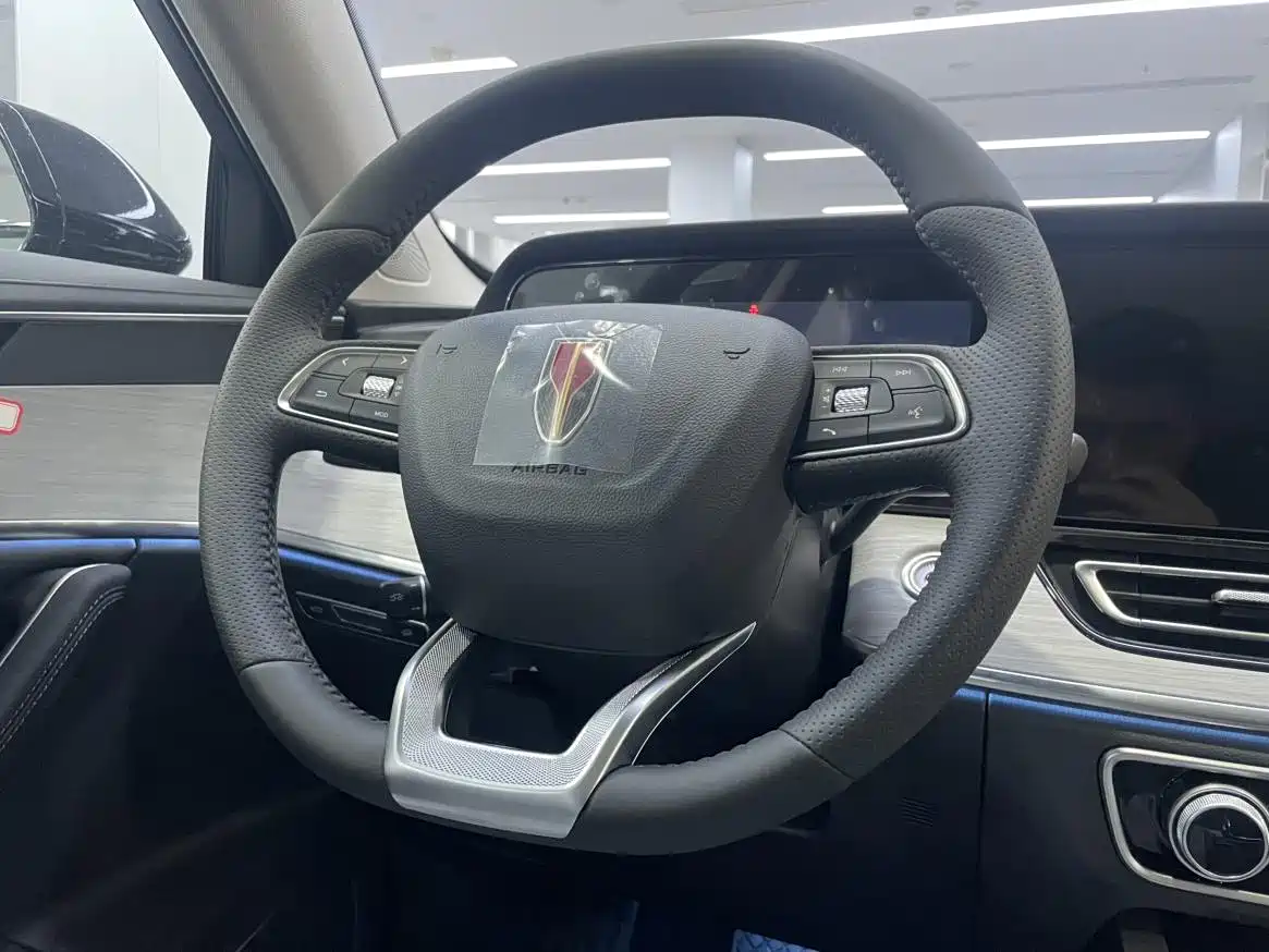 Hongqi HS5 2025 2.0T 2WD Qixiang Pro фото 7