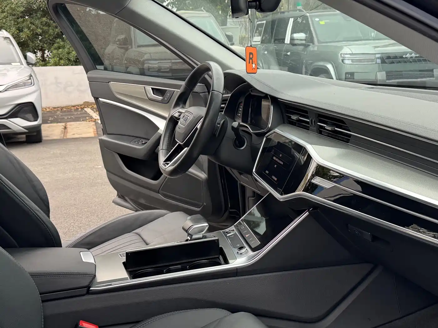 Audi A6L 2021 40 TFSI Luxury Elegance фото 14