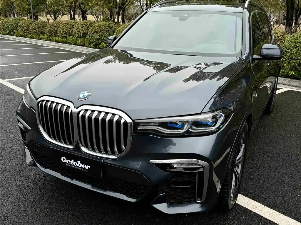 BMW X7 2021 xDrive40i Premium M Sport Package фото 2