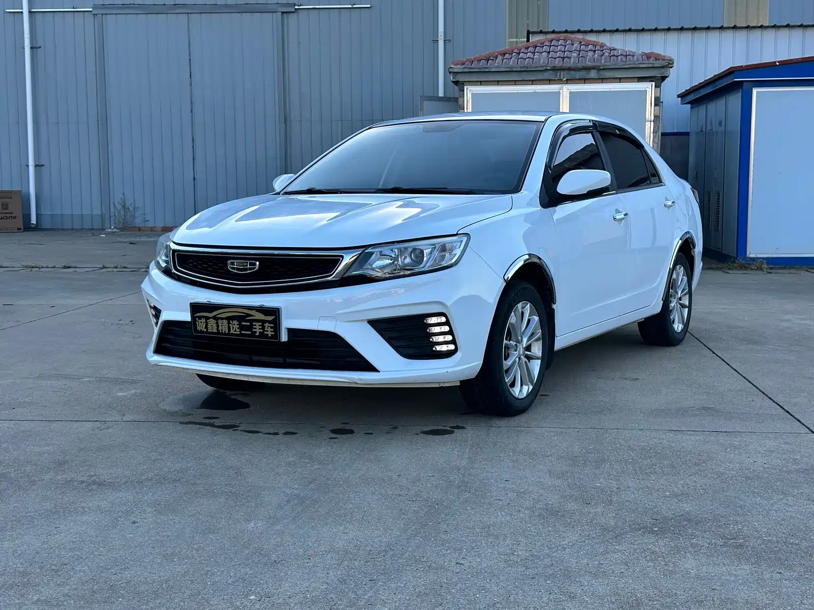 Фото 1 - Geely Vision