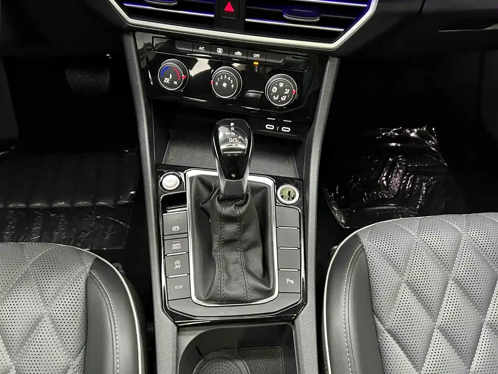 Volkswagen Sagitar 2023 280TSI DSG Beyond Lite фото 5
