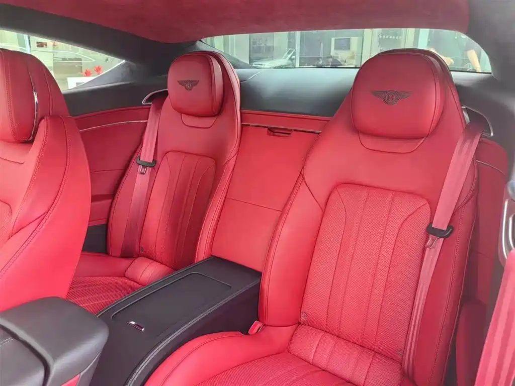 Bentley Continental 2018 6.0T GT W12 фото 6