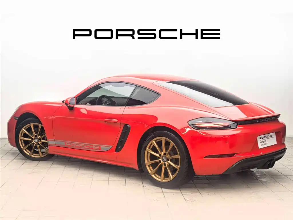 Porsche 718 2022 Cayman 2.0T фото 5