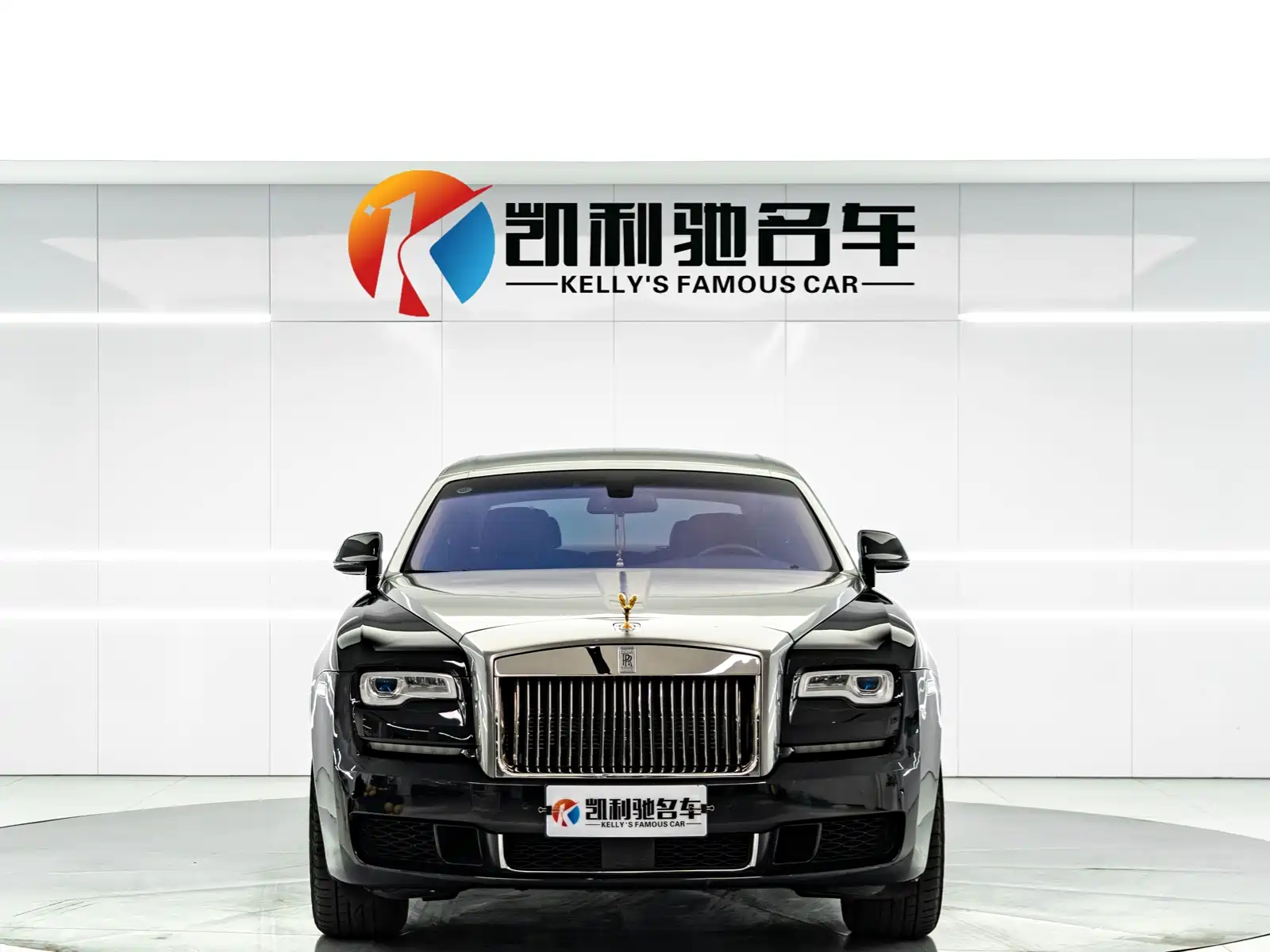 Фото 2 - Rolls-Royce Ghost