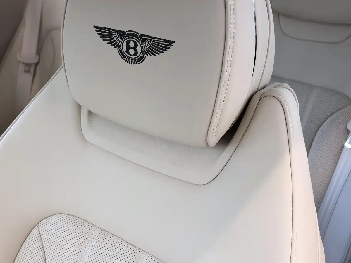 Bentley Continental Plug-in Hybrid 2026 GT Base Model фото 8