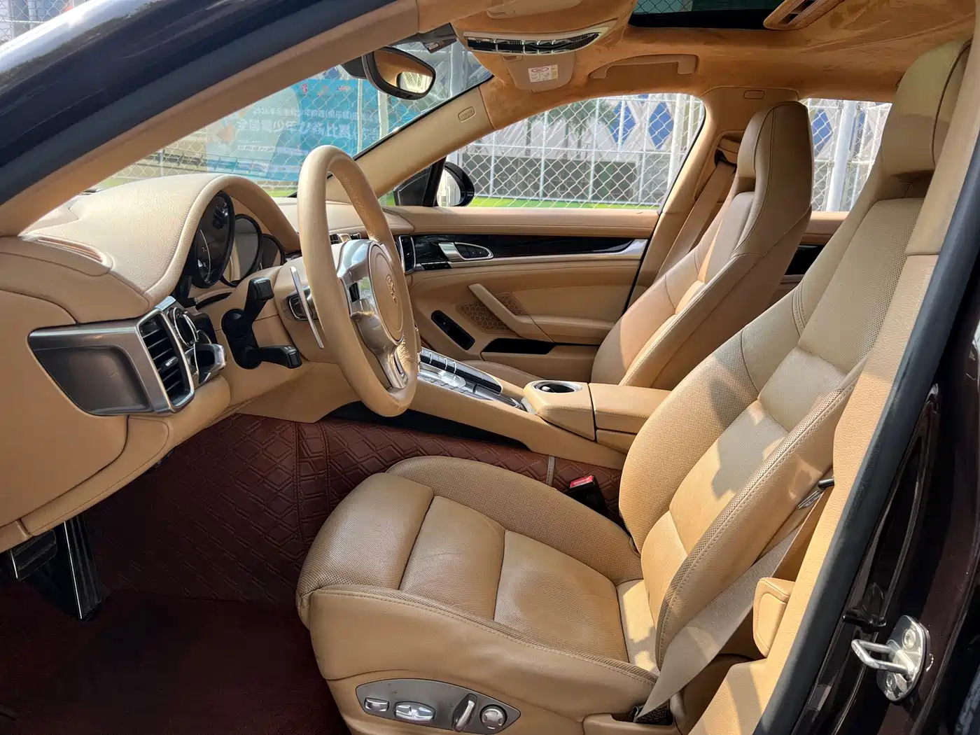 Porsche Panamera 2014 Panamera 4 Executive 3.0T фото 10