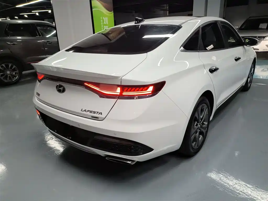 Hyundai Fista 2019 280TGDi Smart Speed Edition China VI фото 8