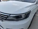 Фото 24 - Roewe i6