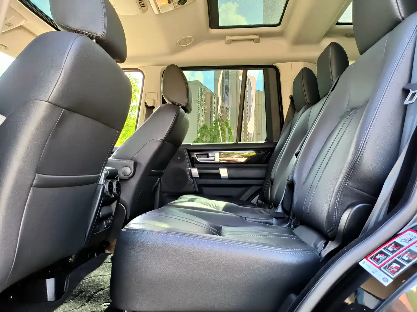 Фото 6 - Land Rover Discovery