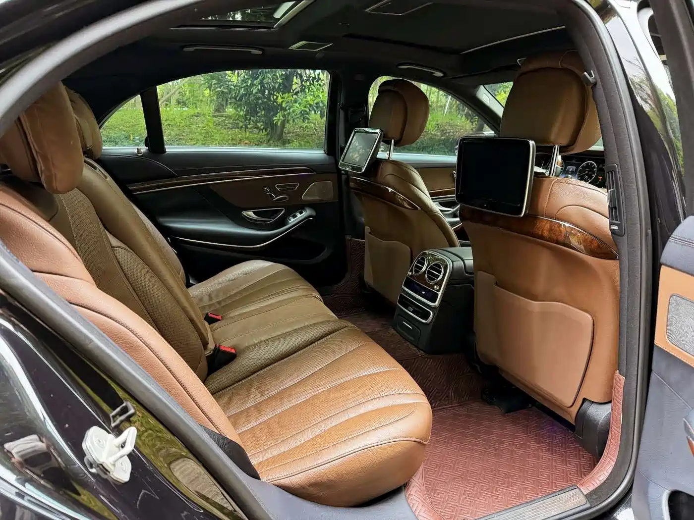 Mercedes-Benz S-Class 2016 S 320 L Luxury фото 9