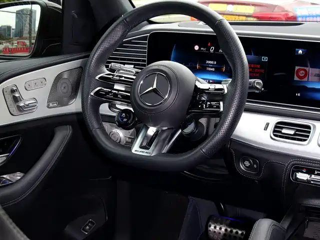 Mercedes-Benz GLE AMG 2024 AMG GLE 53 4MATIC+ — фото 5