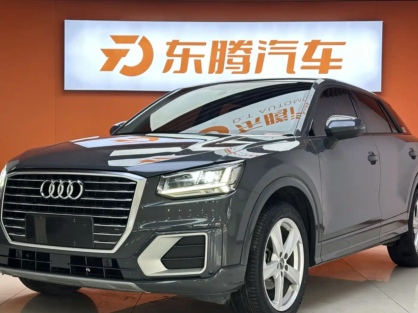 Audi Q2L 2020 35 TFSI Fashion Elegance Model