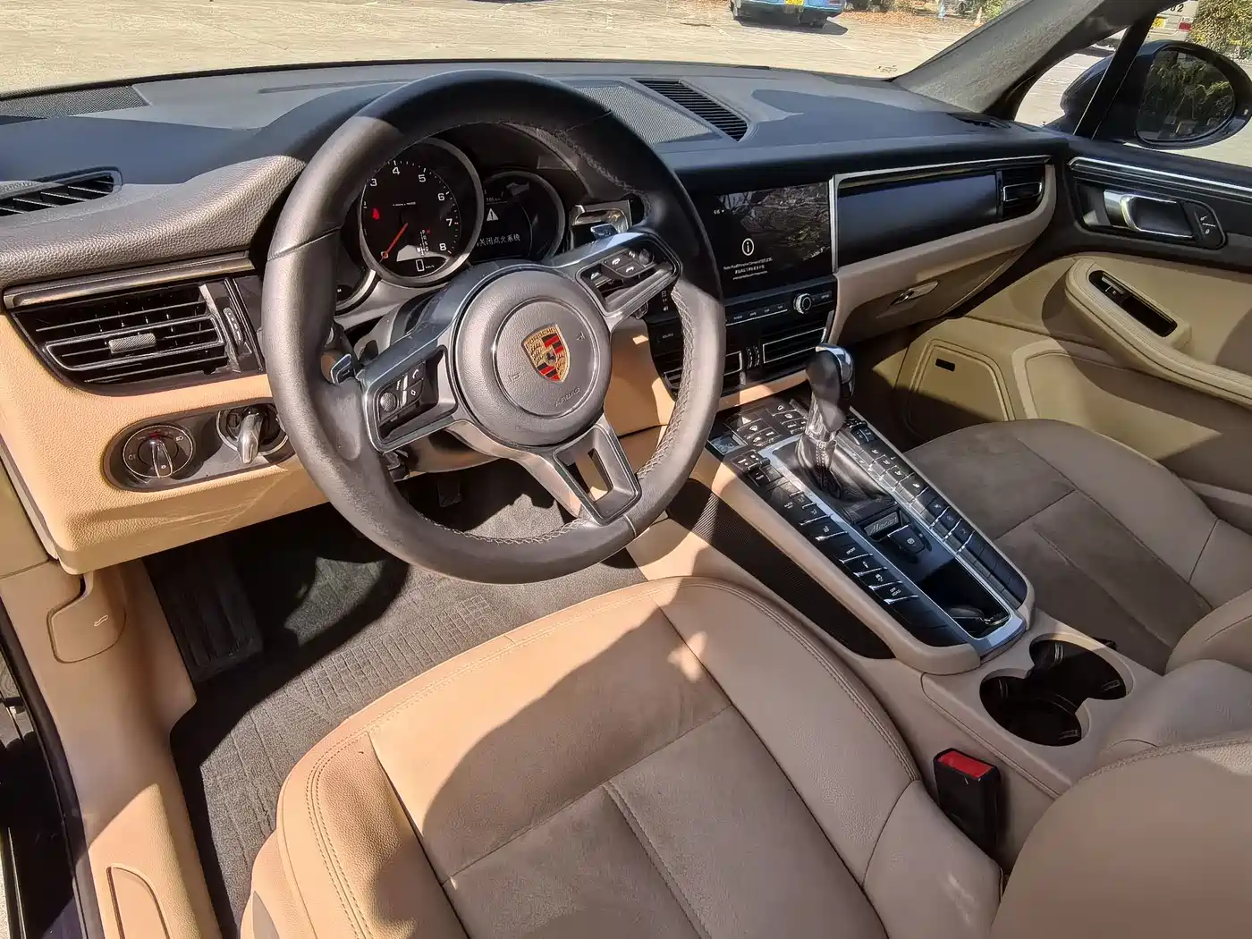 Porsche Macan 2018 Macan 2.0T фото 12